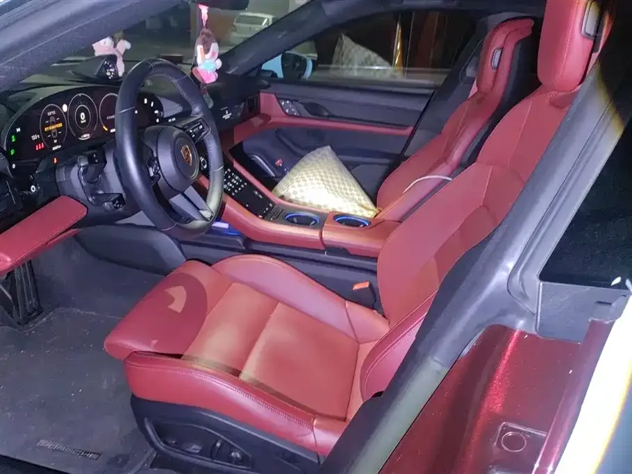 Porsche Taycan 2022 из CN, фото 7
