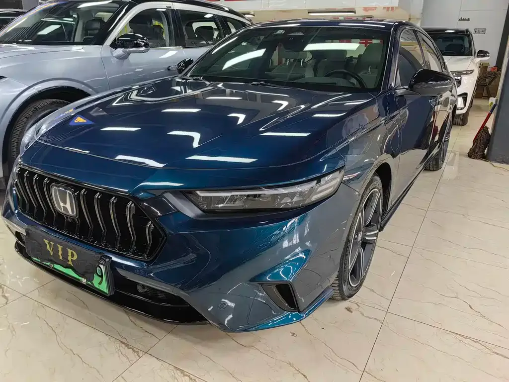 Honda Inspire PHEV
