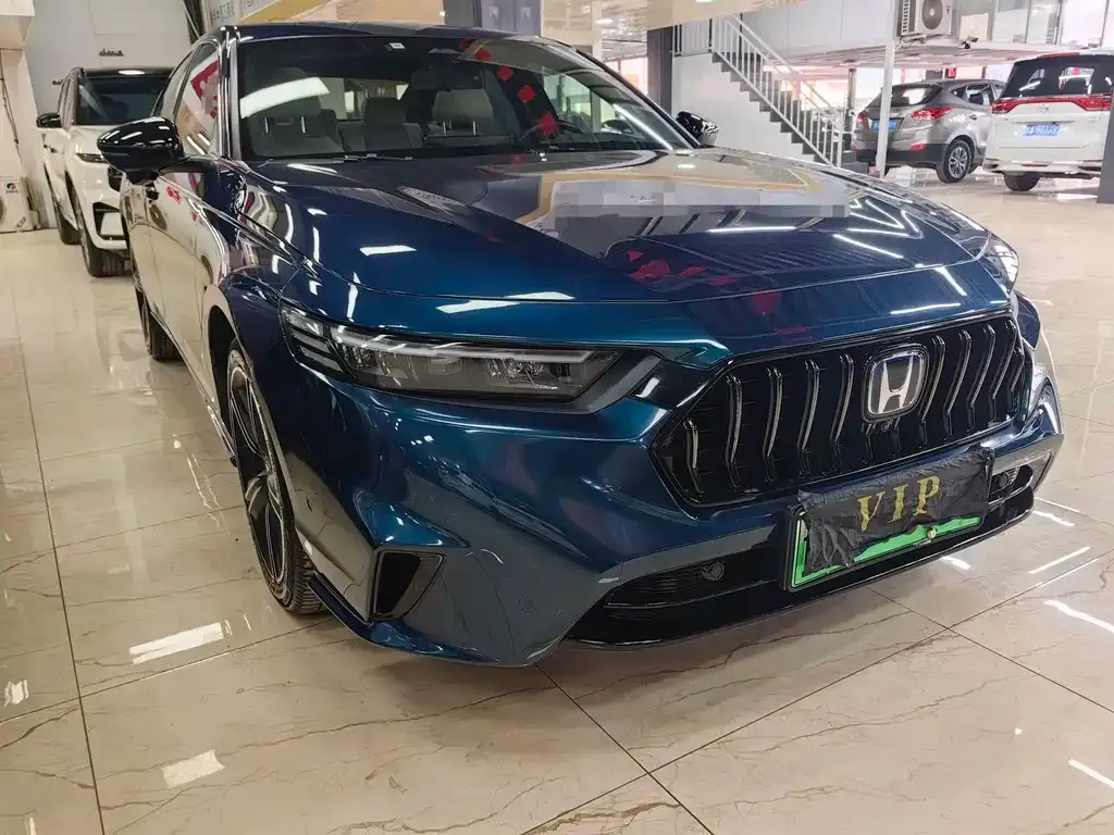 Honda Inspire PHEV 2023 из CN, фото 7