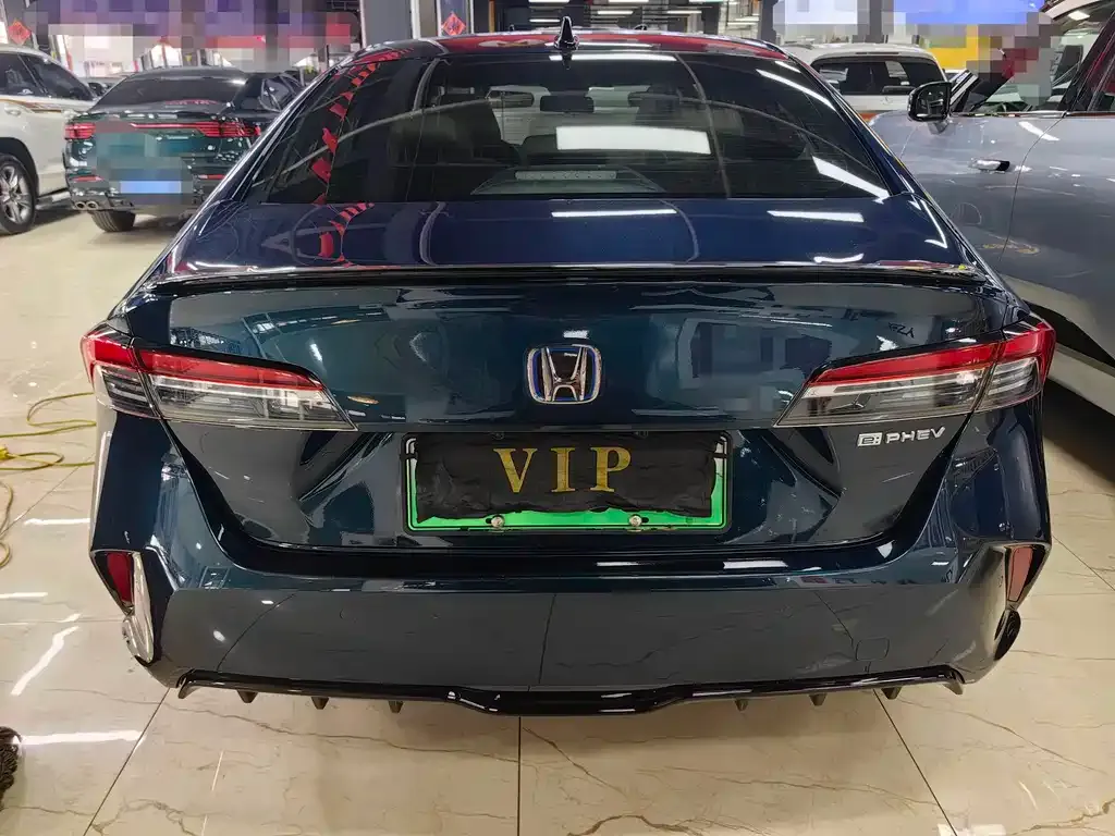Honda Inspire PHEV 2023 из CN, фото 10