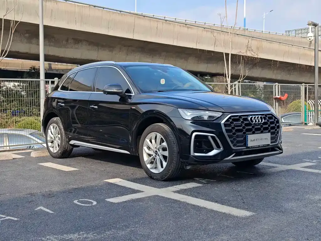 Audi Q5L 2021 из CN, фото 6