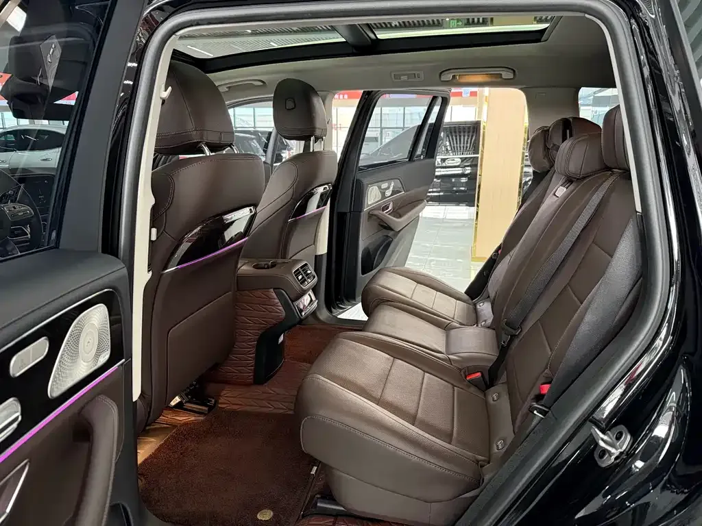 Mercedes-Benz GLS — фото 4