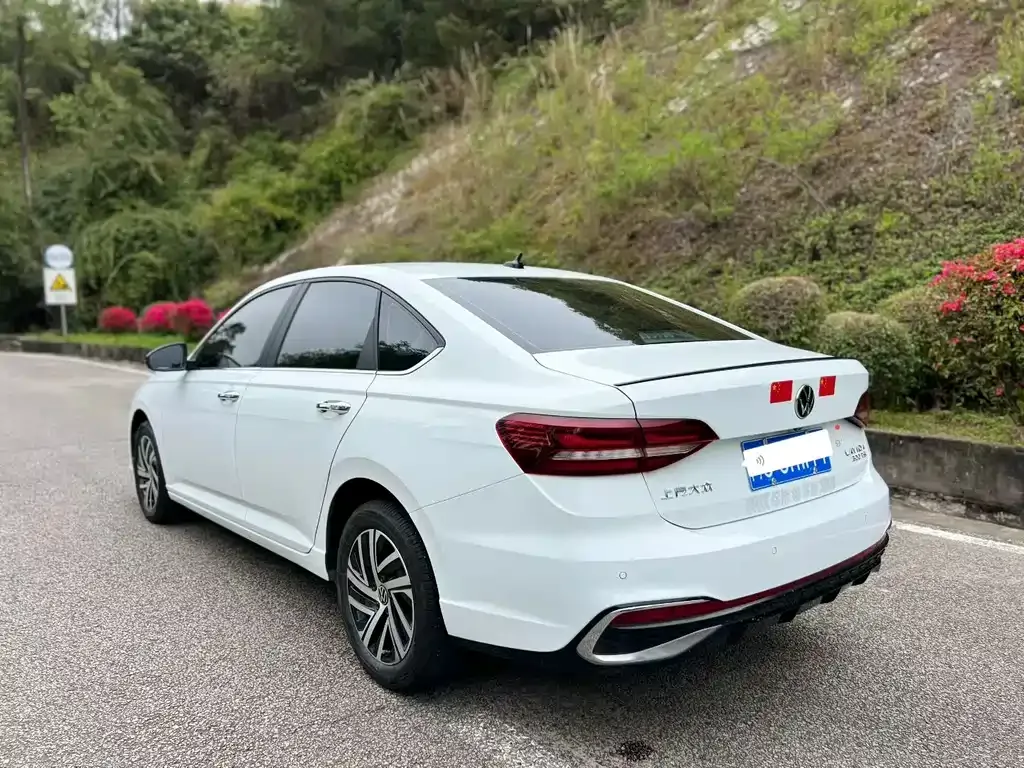 Volkswagen Lavida 2024 из CN, фото 5