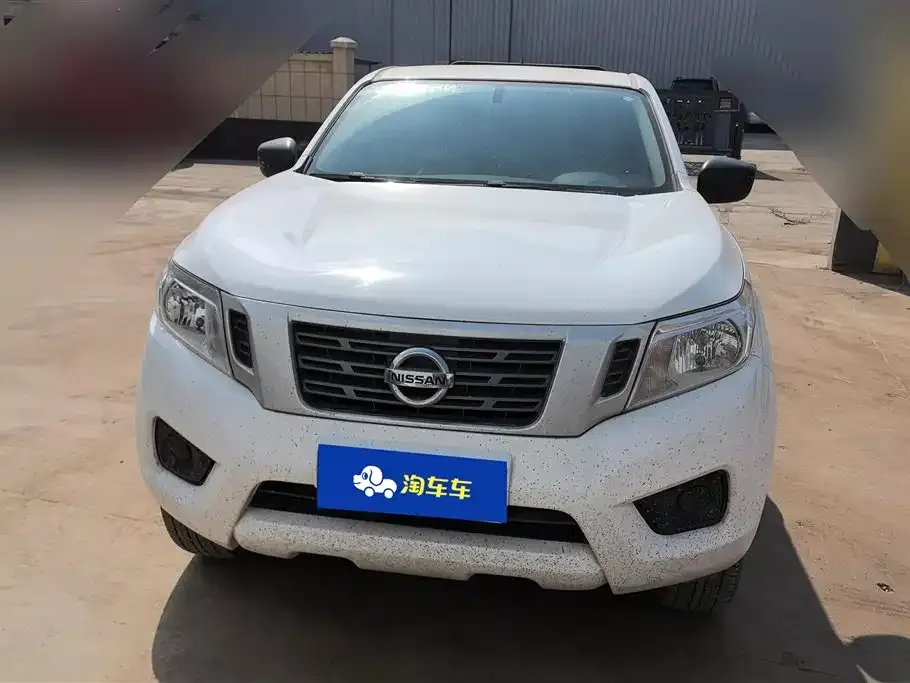 Nissan Navara 2021 из CN, фото 3