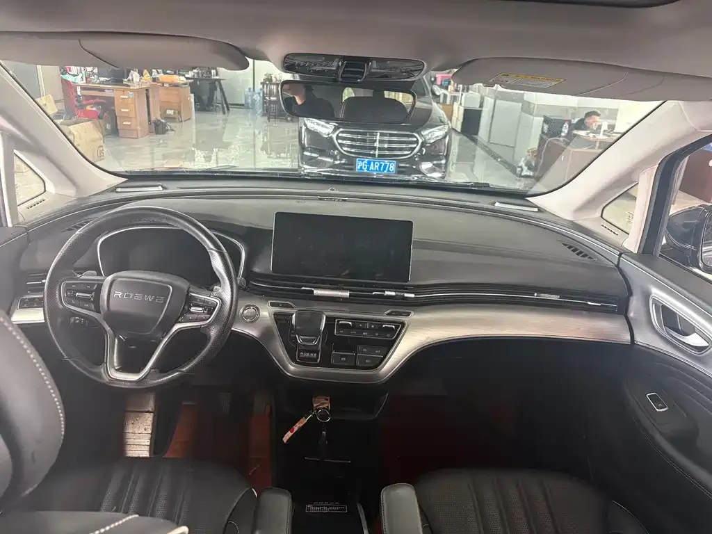 Roewe iMAX8 — фото 4