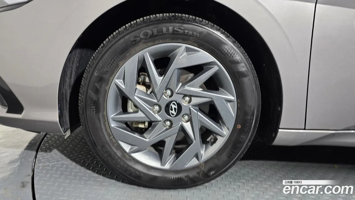 Hyundai AVANTE — фото 6