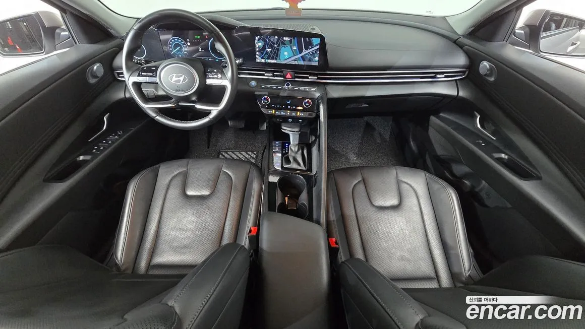 Hyundai AVANTE — фото 4