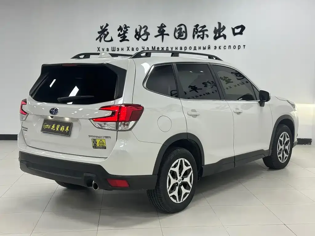 Subaru Forester 2022 из CN, фото 7