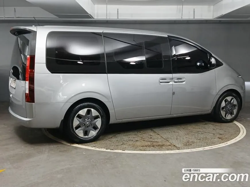 Hyundai Staria 2022 из KR, фото 5