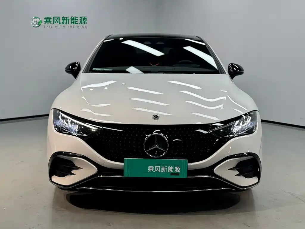 Mercedes-Benz EQE 2023 из CN, фото 2