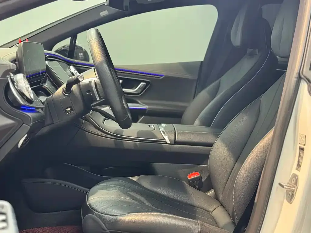 Mercedes-Benz EQE 2023 из CN, фото 6