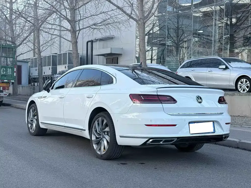 Volkswagen CC — фото 6