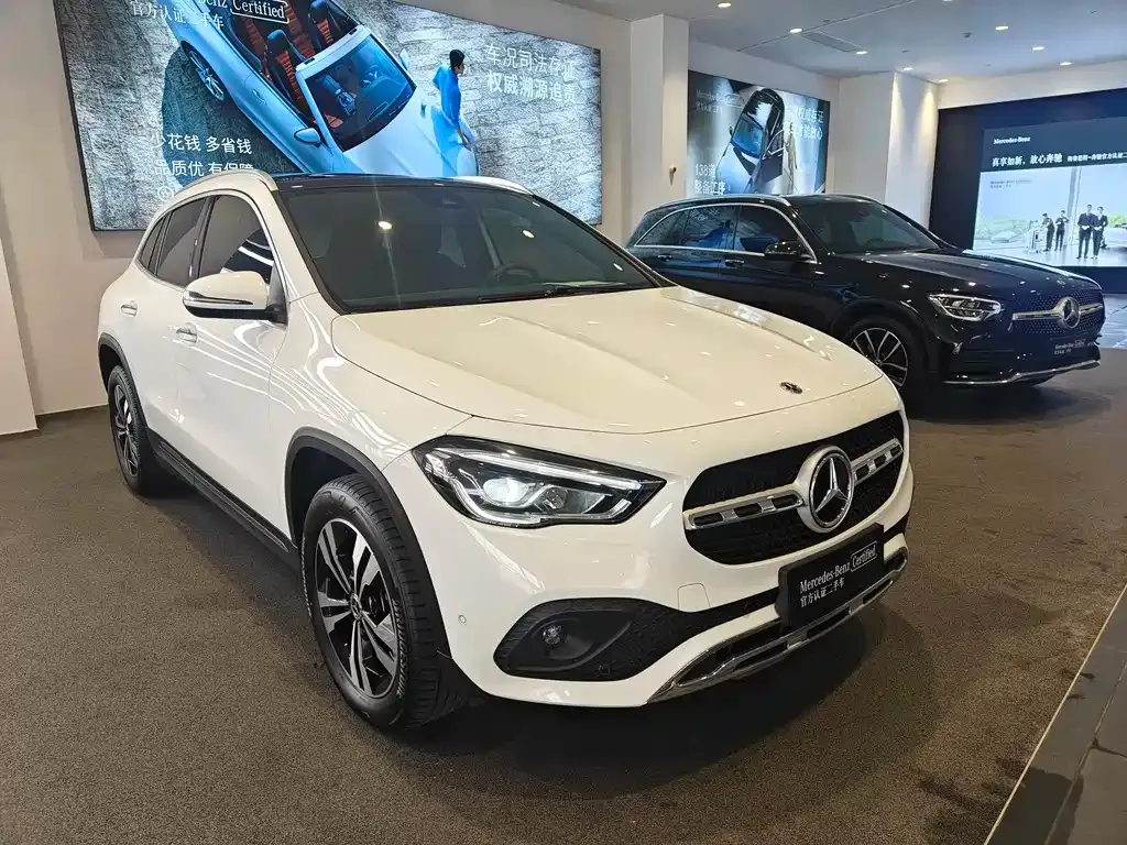 Mercedes-Benz GLA — фото 10