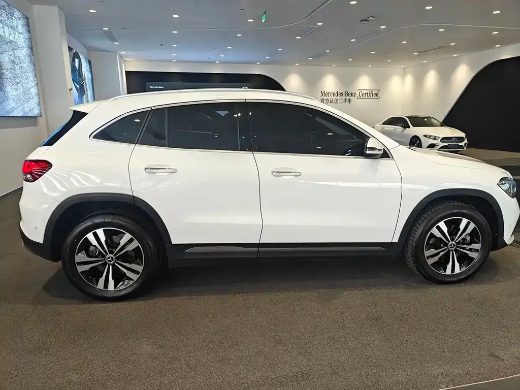 Mercedes-Benz GLA — фото 3