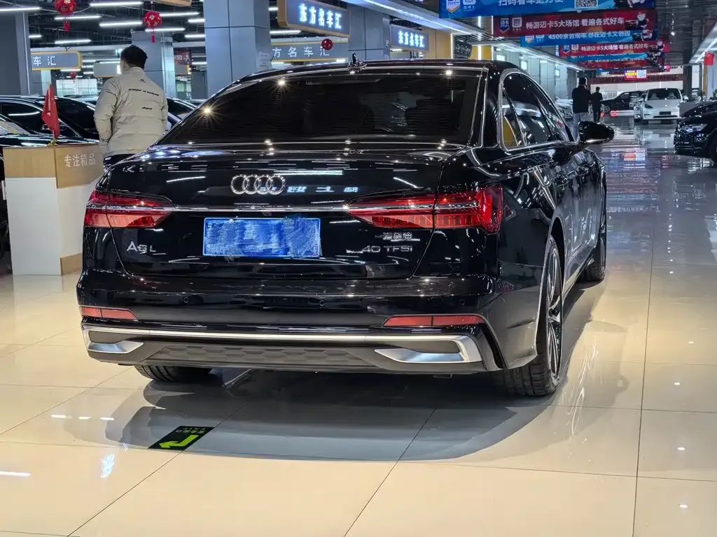 Audi A6L 2023 из CN, фото 8