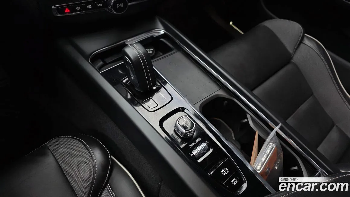 Volvo XC60 2021 из KR, фото 6