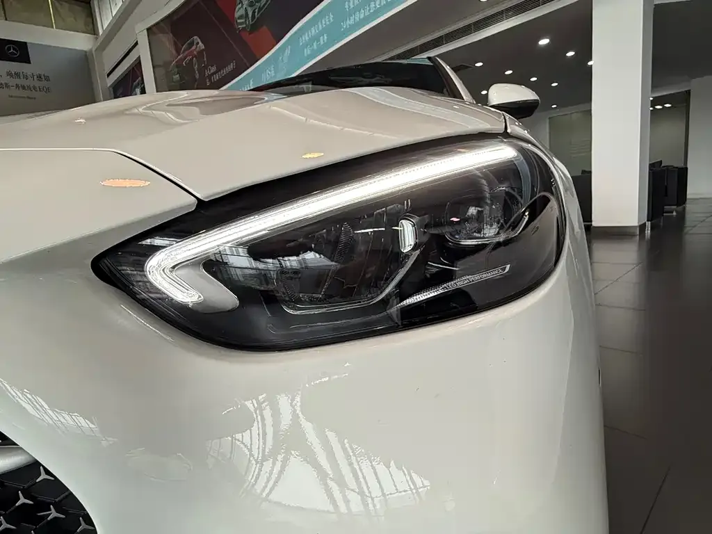 Mercedes-Benz C-Class 2024 из CN, фото 8