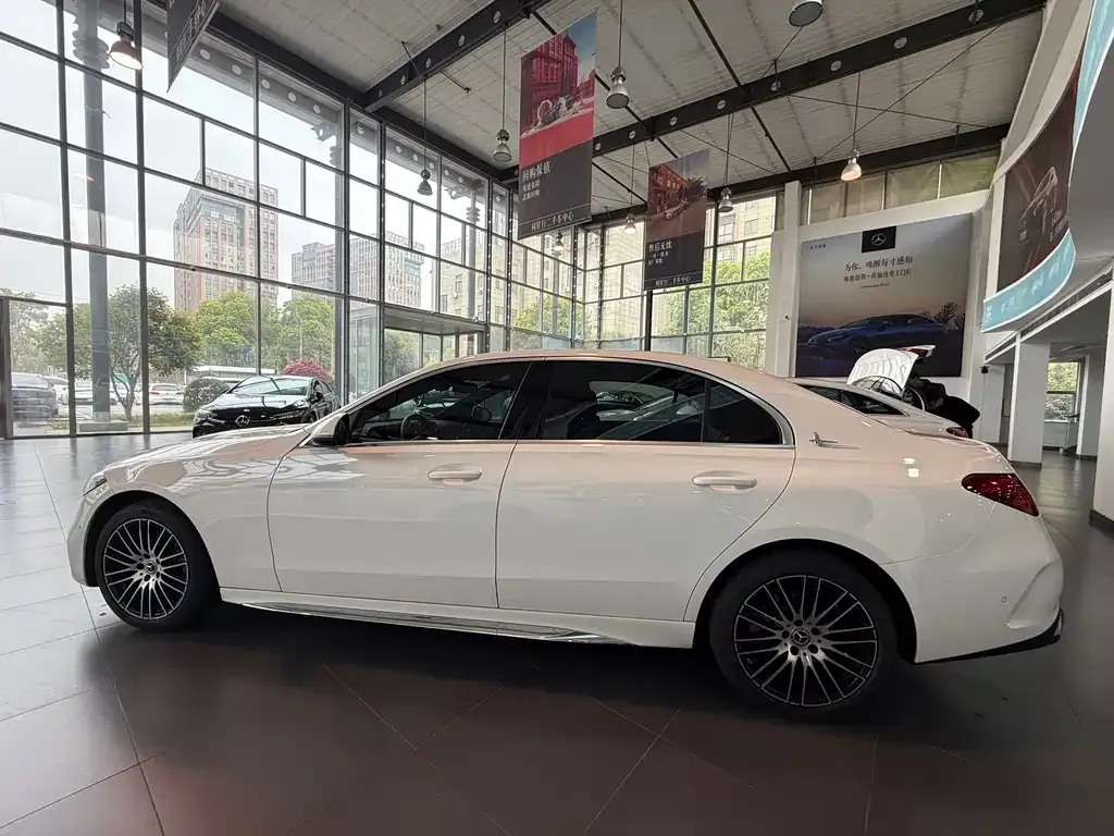 Mercedes-Benz C-Class 2024 из CN, фото 10