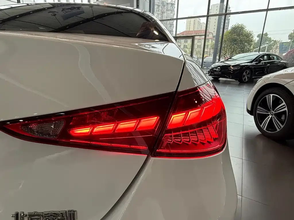 Mercedes-Benz C-Class 2024 из CN, фото 5