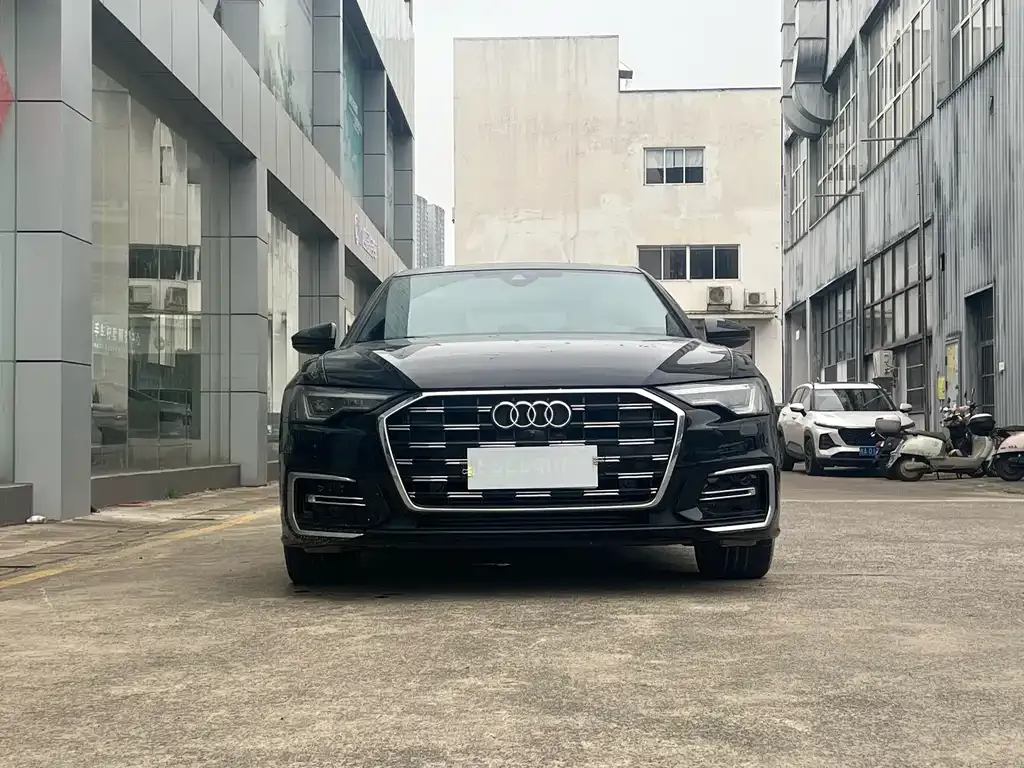 Audi A6L 2023 из CN, фото 8