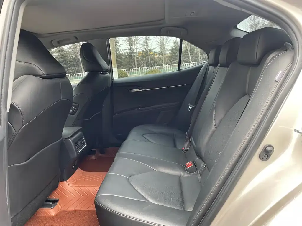 Toyota Camry 2022 из CN, фото 9