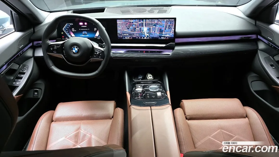 BMW 5-Series 2024 из KR, фото 8