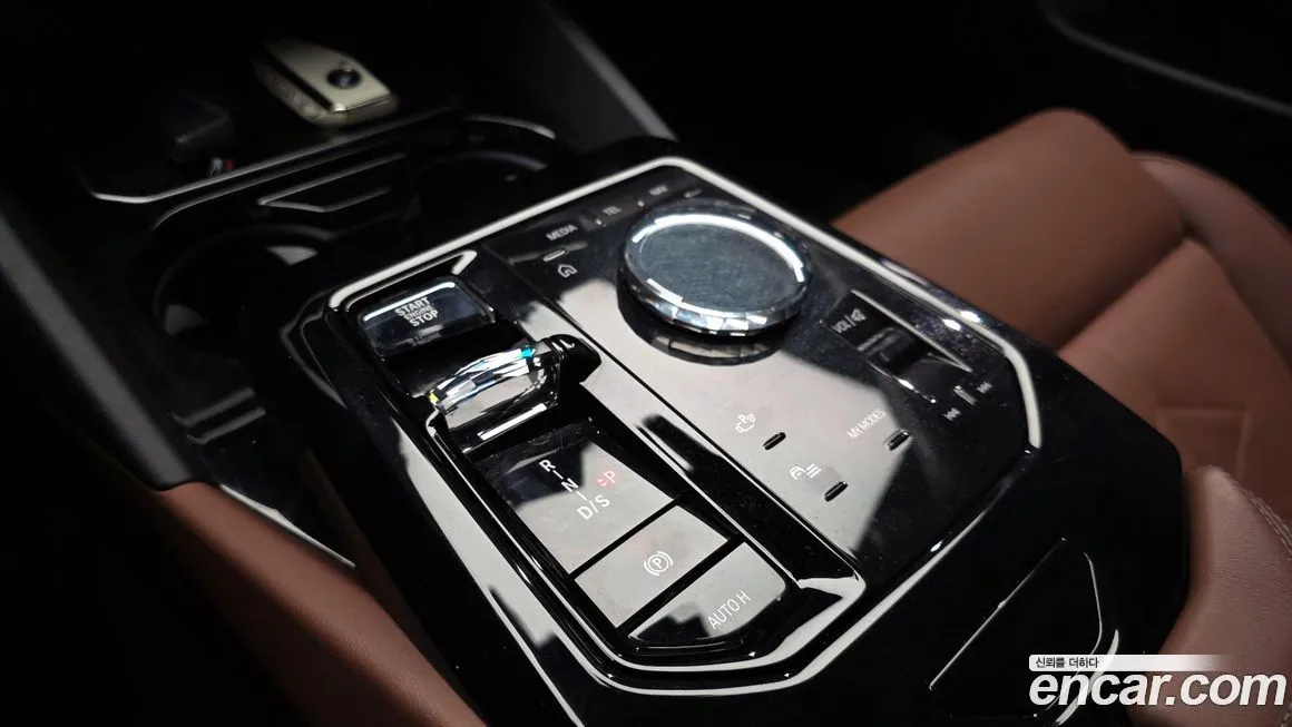 BMW 5-Series 2024 из KR, фото 7