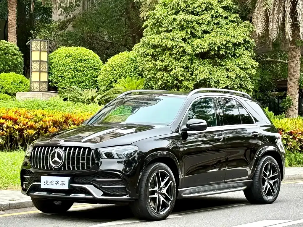 Mercedes-Benz GLE AMG — фото 1