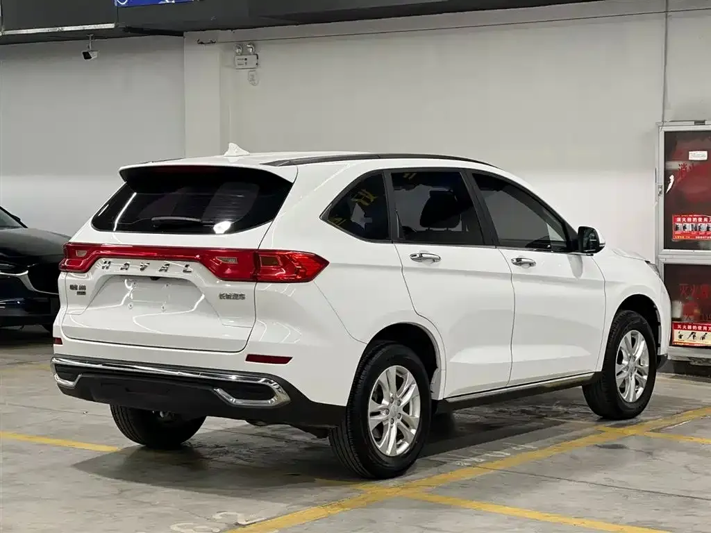 Haval M6 — фото 7