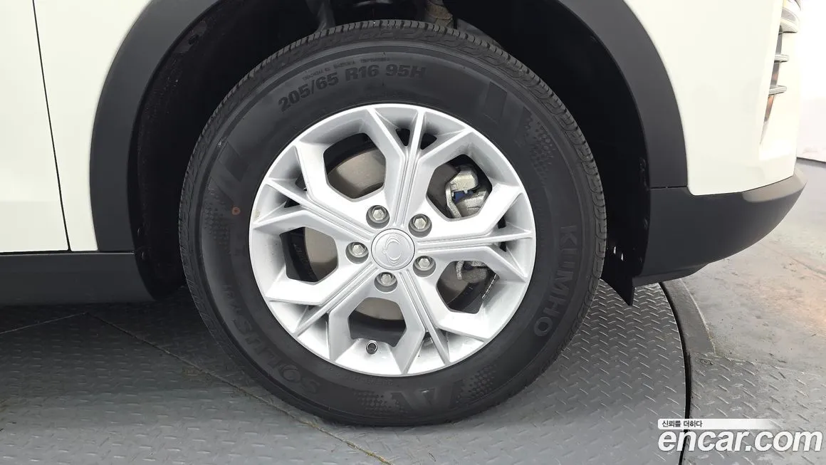 KG Mobility (Ssangyong) TIBOLI 2024 из KR, фото 3