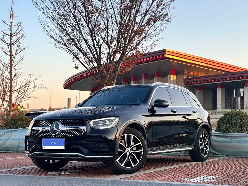 Mercedes-Benz GLC — фото 1