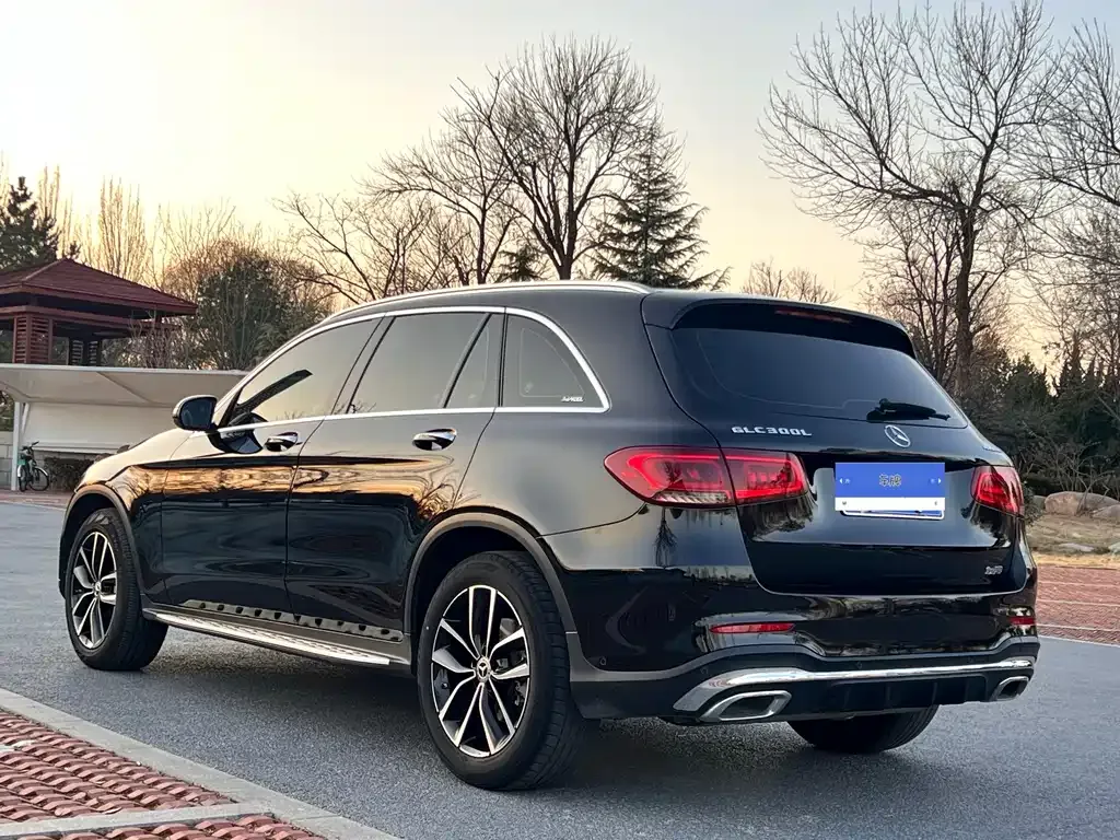 Mercedes-Benz GLC — фото 9