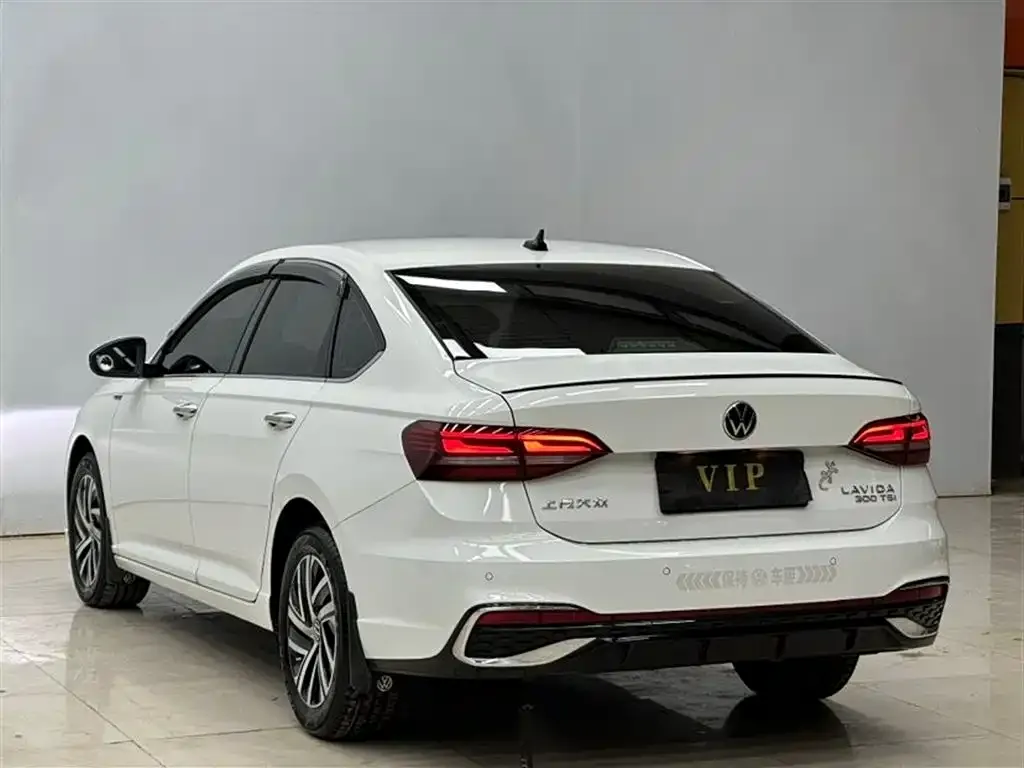 Volkswagen Lavida 2023 из CN, фото 9