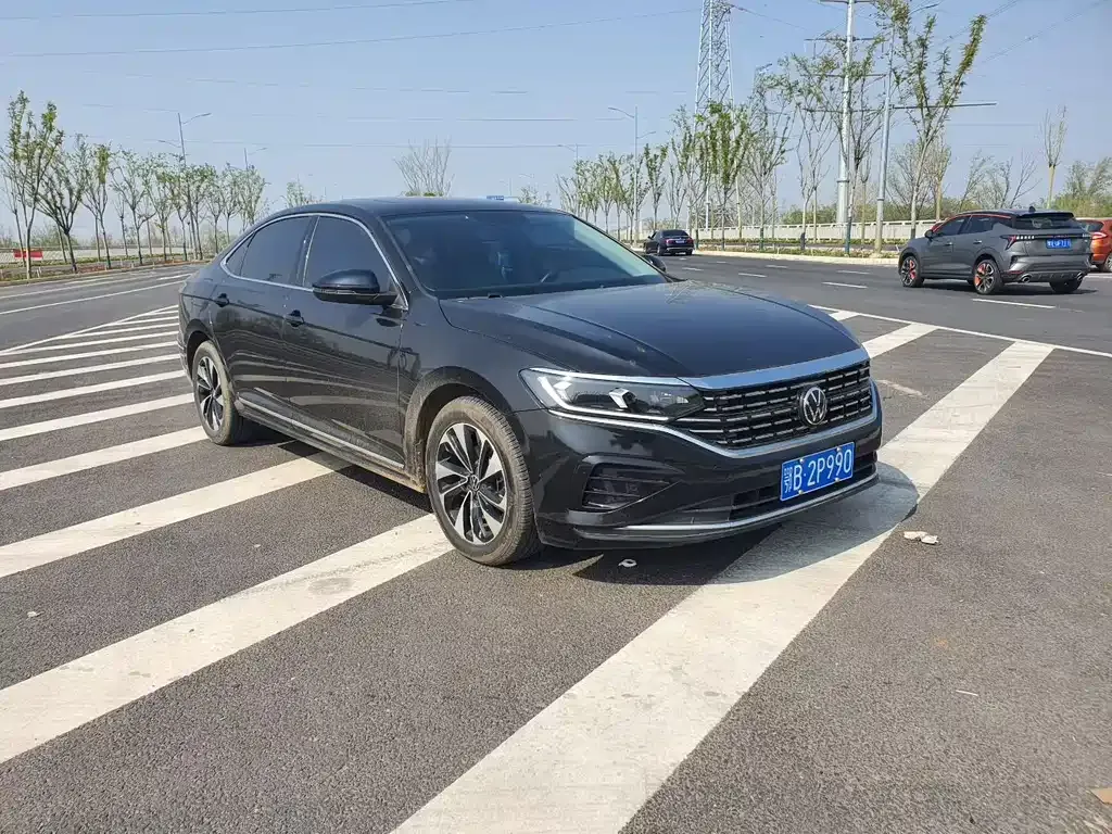 Volkswagen Passat — фото 5