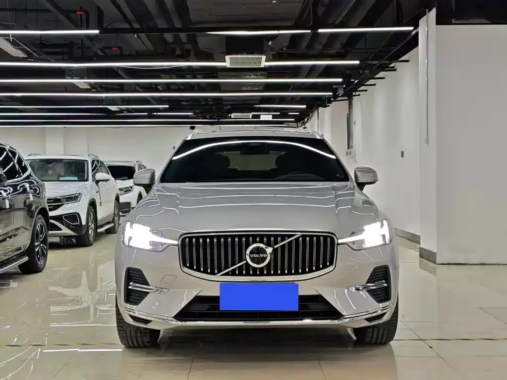 Volvo XC60 2021 из CN, фото 5