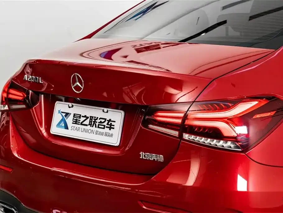 Mercedes-Benz A-Class — фото 10
