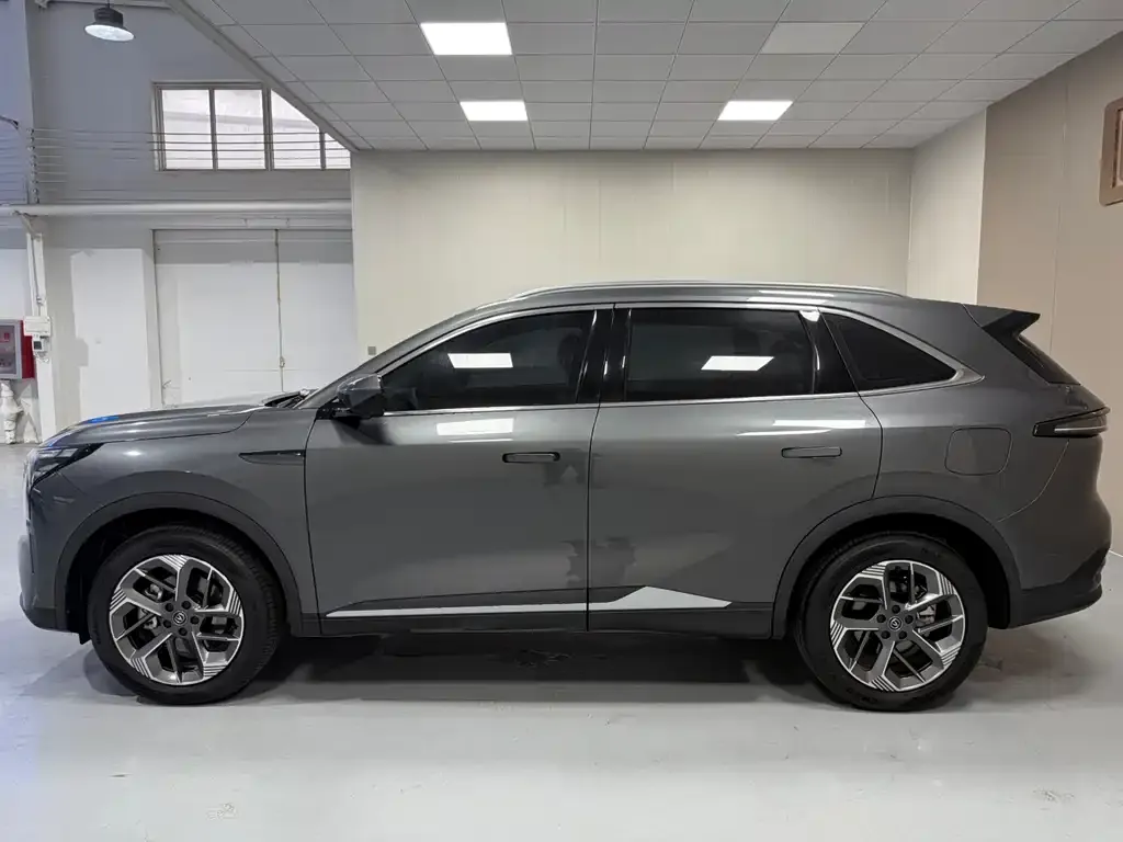 Changan CS75PLUS — фото 2