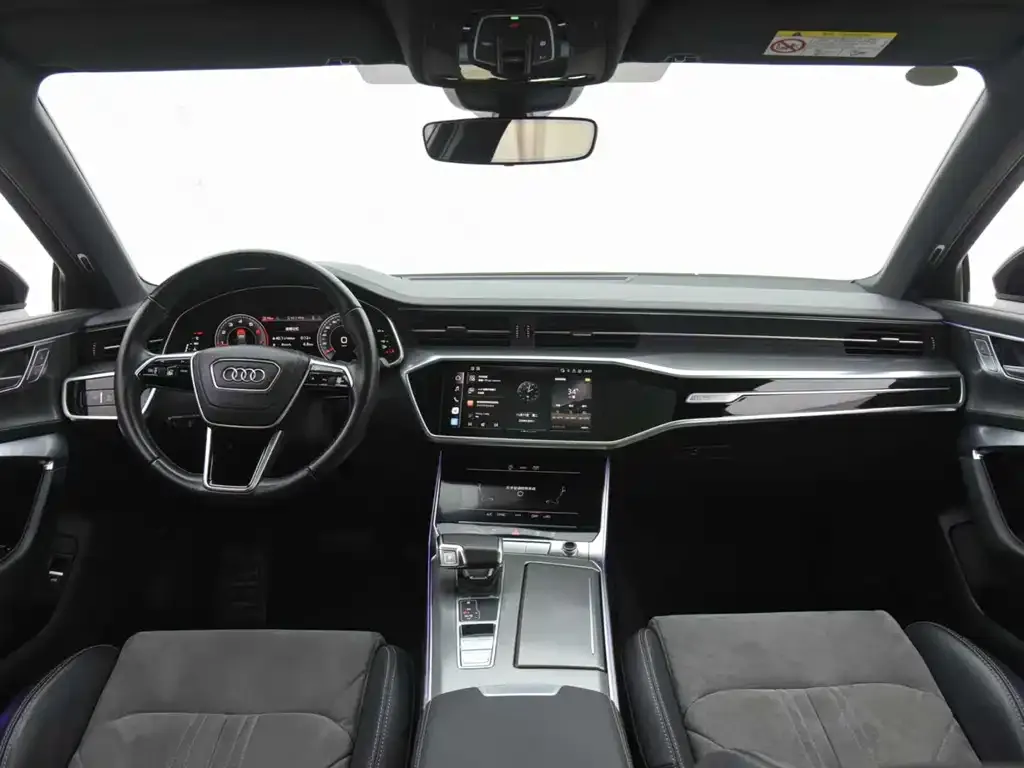 Audi A6L — фото 8