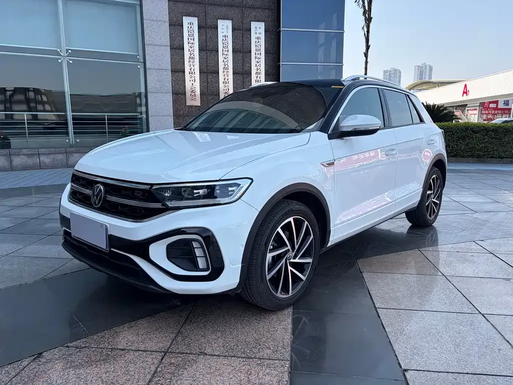 Volkswagen T-Roc 2023 из CN, фото 1