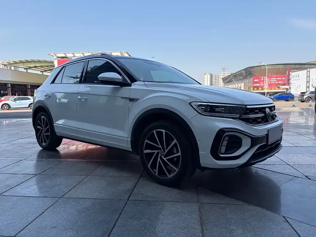 Volkswagen T-Roc 2023 из CN, фото 6