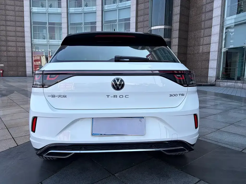 Volkswagen T-Roc 2023 из CN, фото 3