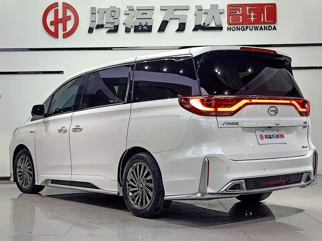 GAC Motor Trumpchi M8 — фото 2