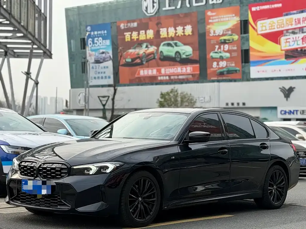 BMW 3 Series — фото 1