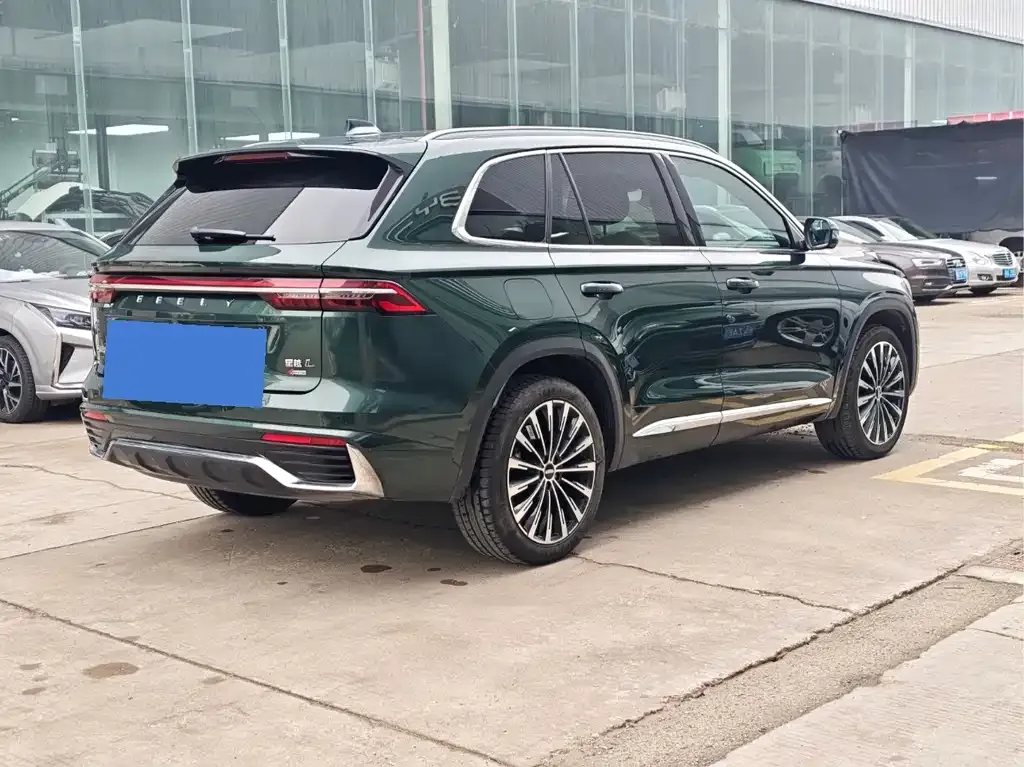 Geely Xingyue L — фото 3
