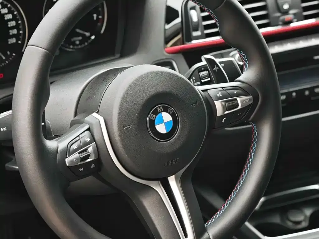 BMW 2 Series (Import) — фото 2