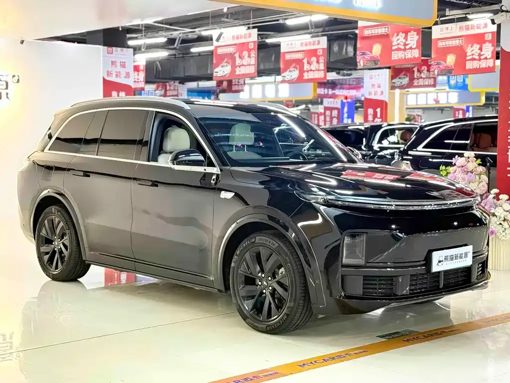 Li Auto L8 2023 из CN, фото 2