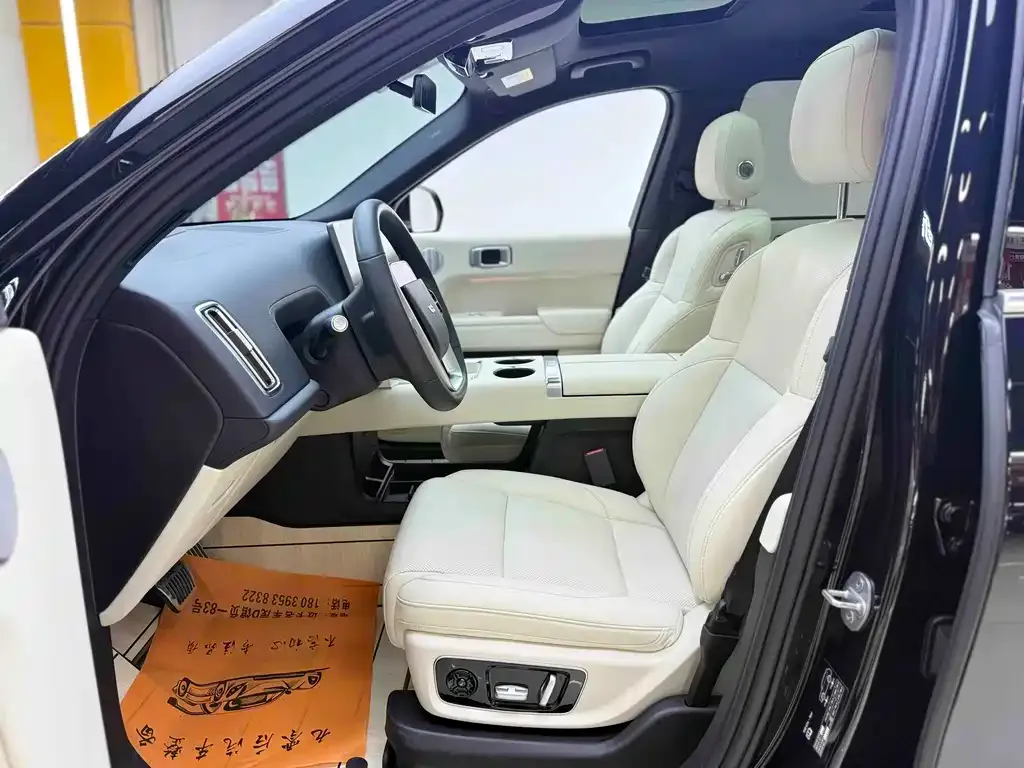Li Auto L8 2023 из CN, фото 4