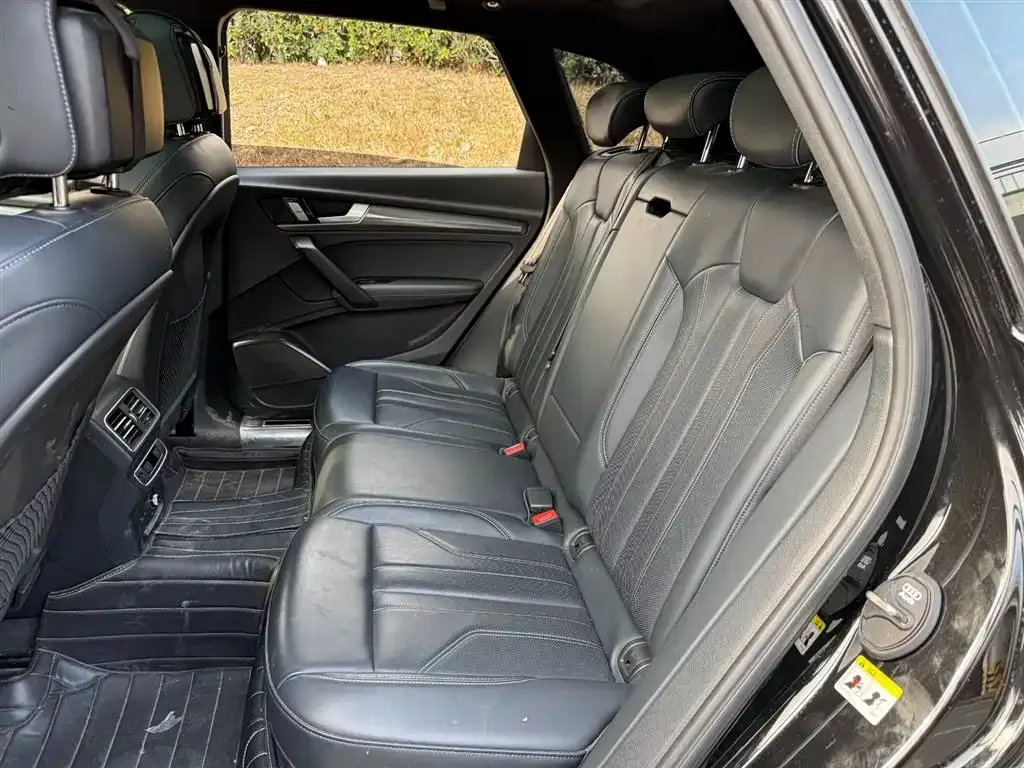 Audi Q5L 2025 из CN, фото 4