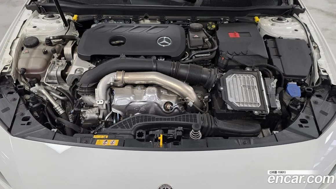 Mercedes-Benz A-Class — фото 10