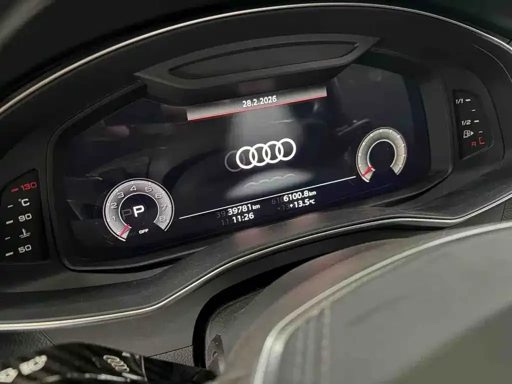 Audi A6L 2024 из CN, фото 2
